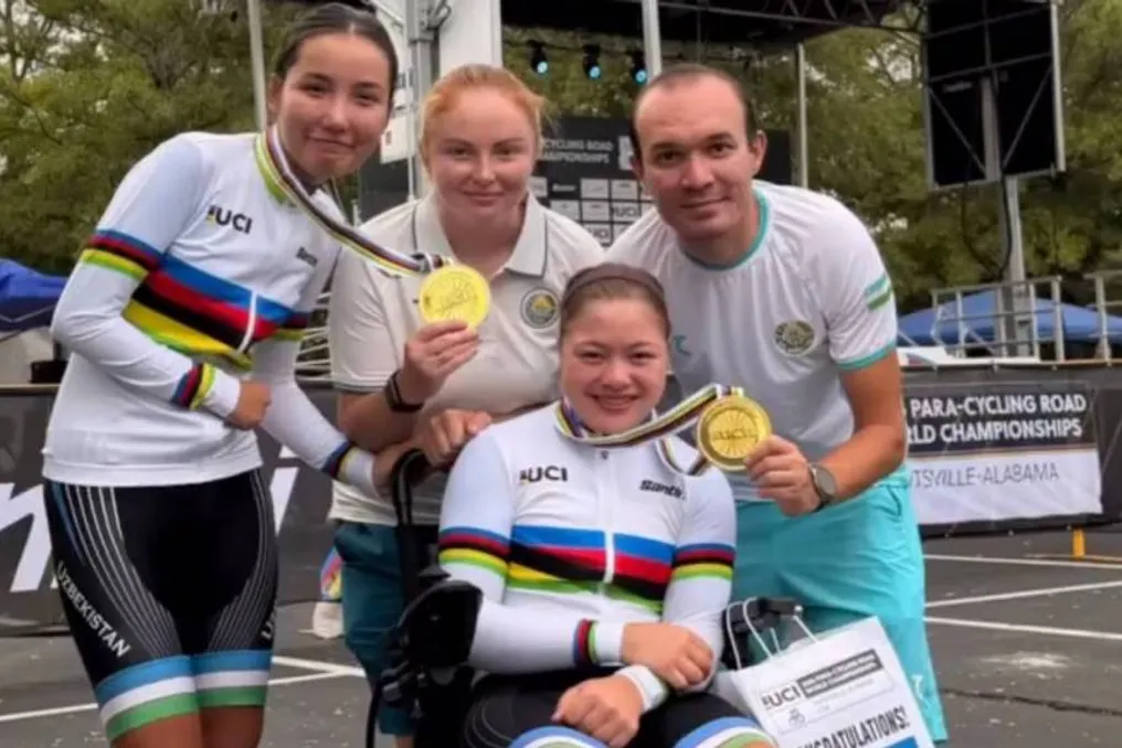 Duas atletas do Uzbequistão conquistam medalhas de ouro no primeiro dia do Campeonato Mundial de ParaCiclismo