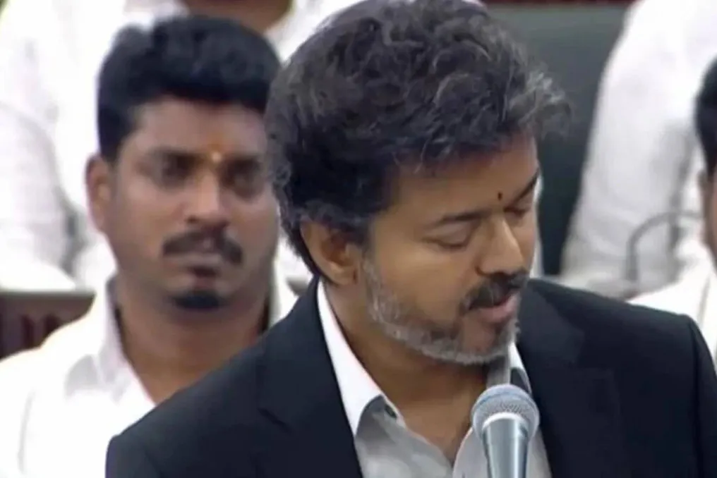 Vijay condenou declarações de Udhayanidhi Stalin sobre linguagem ofensiva contra mulheres