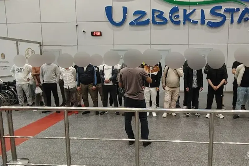 Voo fretado trouxe 27 cidadãos do Uzbequistão da Suécia e Polônia para Tashkent