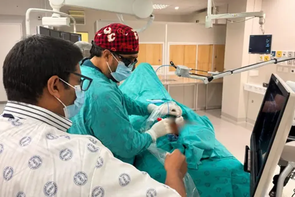 Groote Schuur Hospital Performs First Thyroid Microwave Ablation Procedure in Africa within the Public Sector