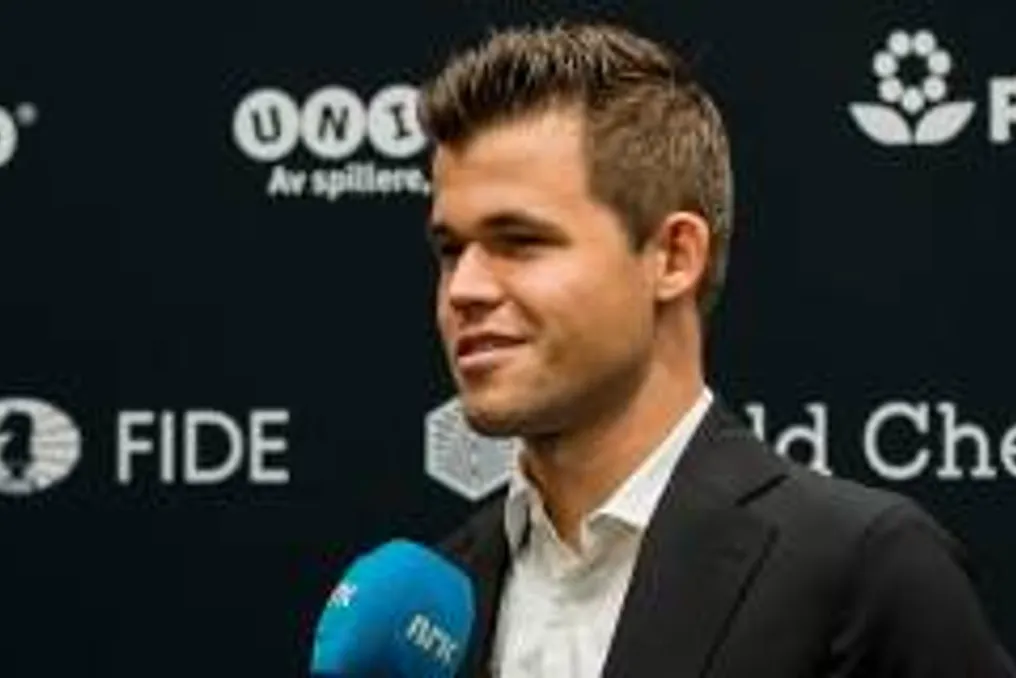 Magnus Carlsen afirma que a vitória de Sindorov nas primeiras partidas não facilitará a tarefa de Gukesh