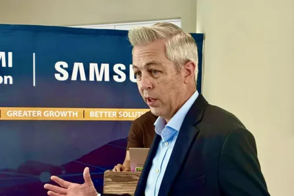 Samsung recebe a entrada da Apple no mercado de smartphones dobráveis, chamando isso de a mais alta forma de elogio