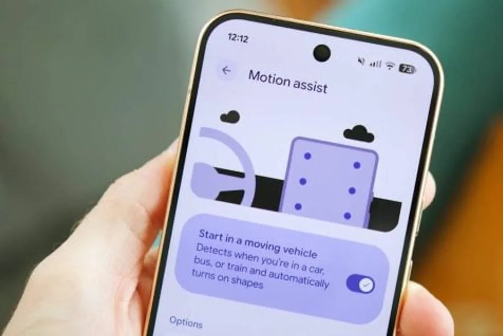 Android recebe recurso Motion Assist para diminuir enjoo ao usar celular em veículos