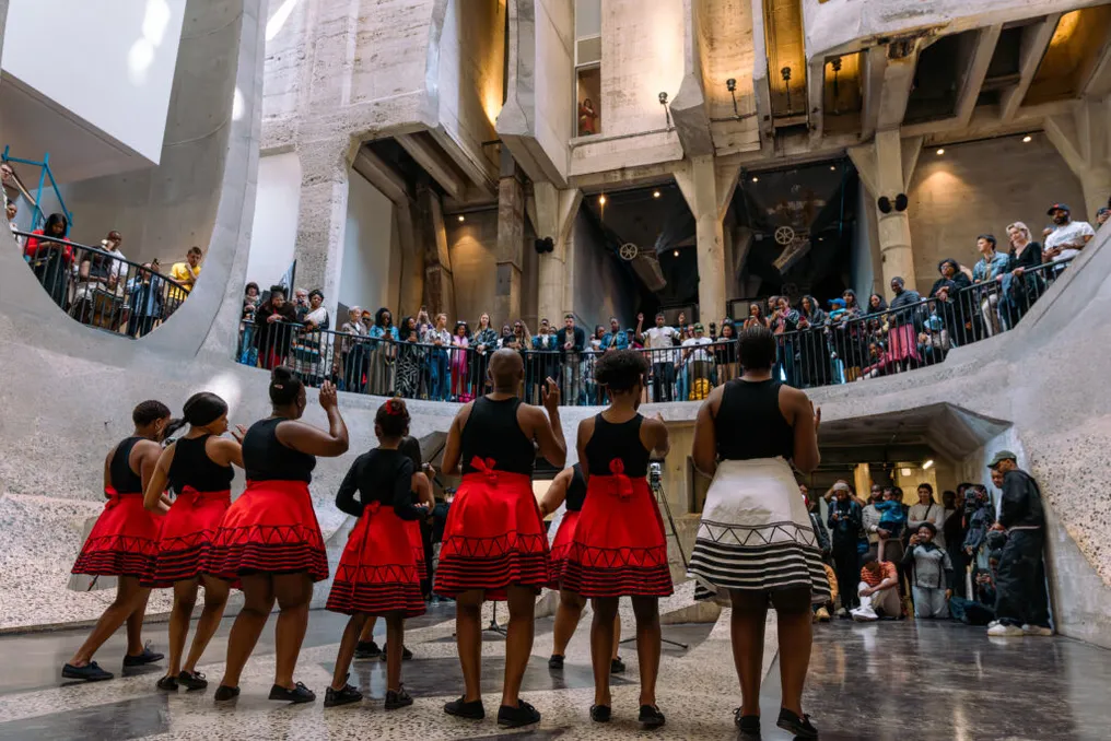 Museu Zeitz MOCAA oferece entrada gratuita no Dia do Patrimônio com workshops e música