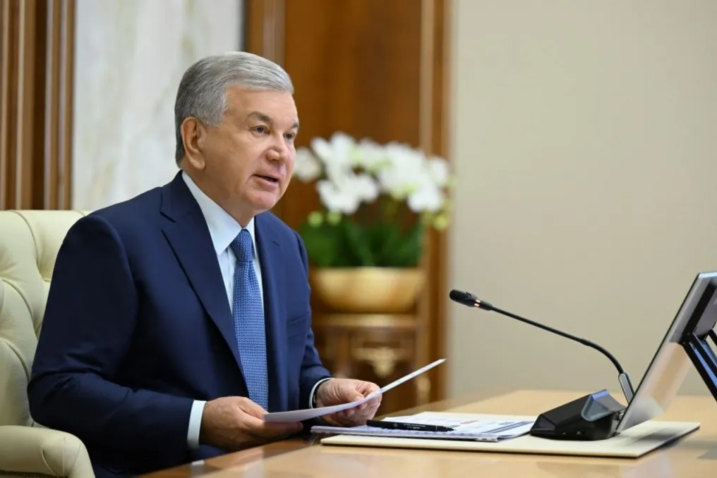 Mirziyoyev reviewed plans for the development of Uzbekistan's transport network: new airports and toll roads