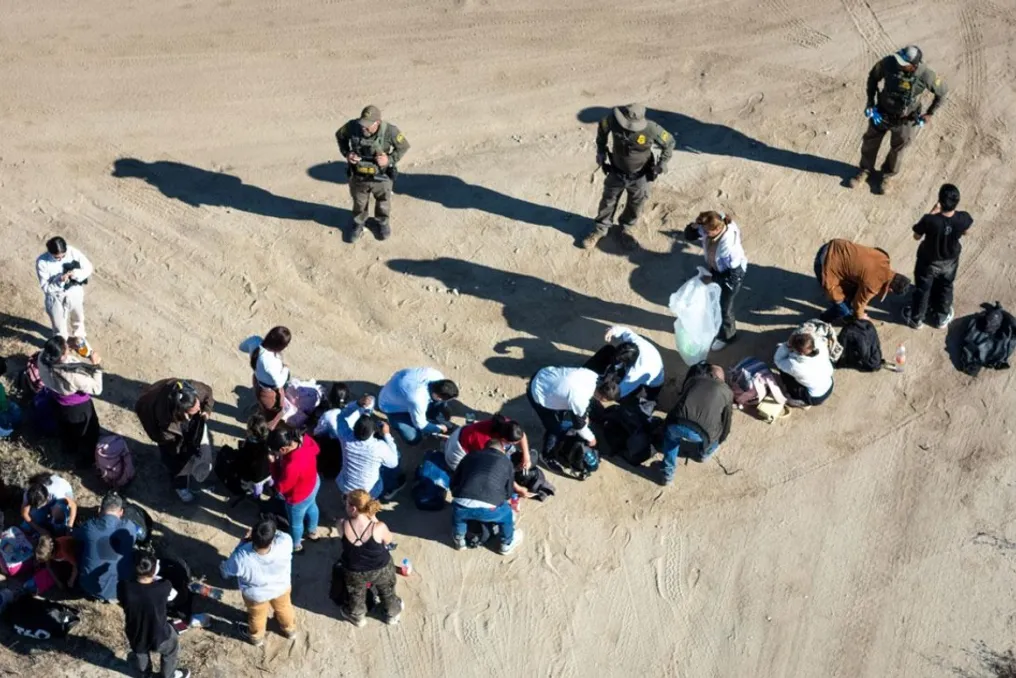 Trump Administration Secretly Deported Over 25 Thousand Migrants from the US