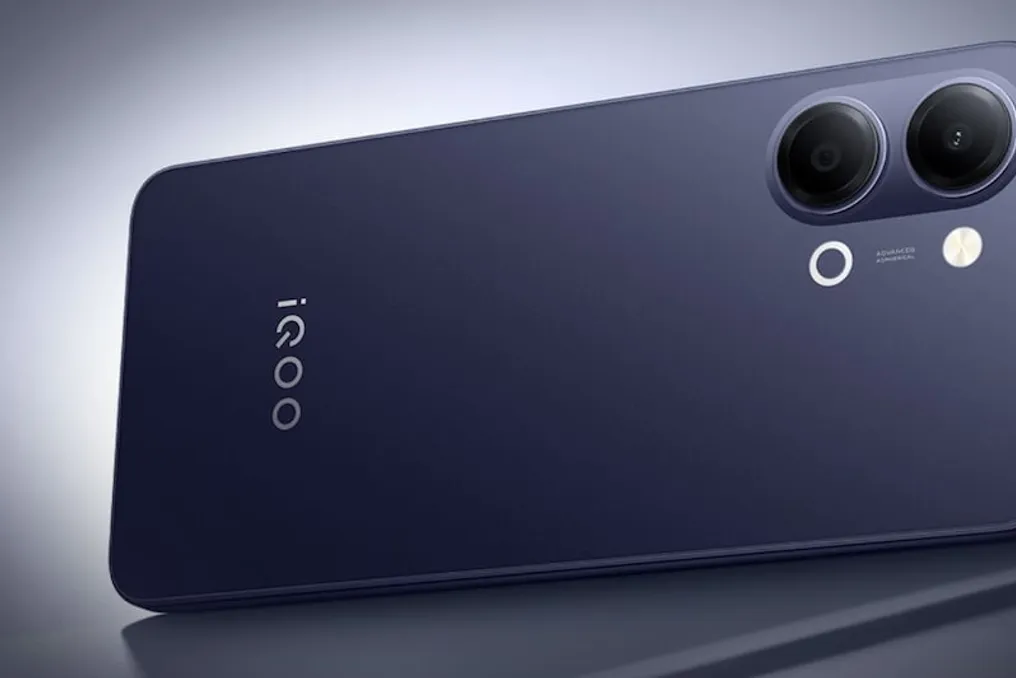 iQOO ने 6500 mAh बैटरी और 50 MP कैमरे वाला अधिक किफायती 5G स्मार्टफोन लॉन्च किया