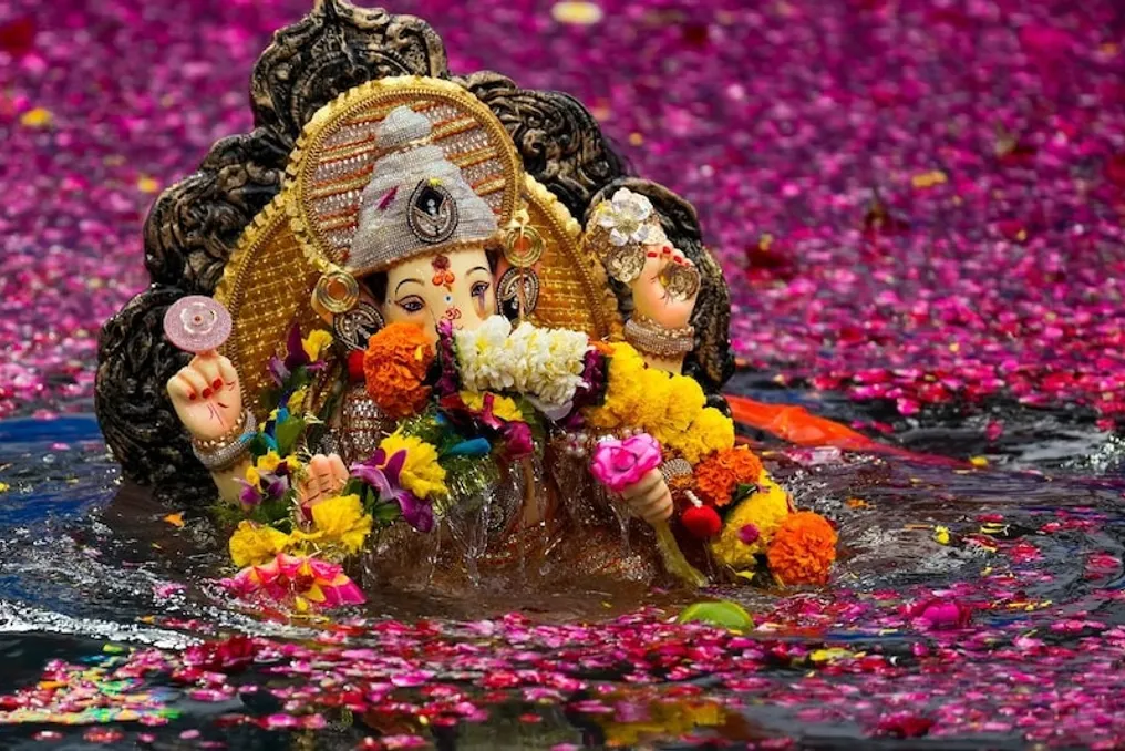 Information on the Time and Rules for Ganesh Visarjan 2026 on Ananta Chaturdashi
