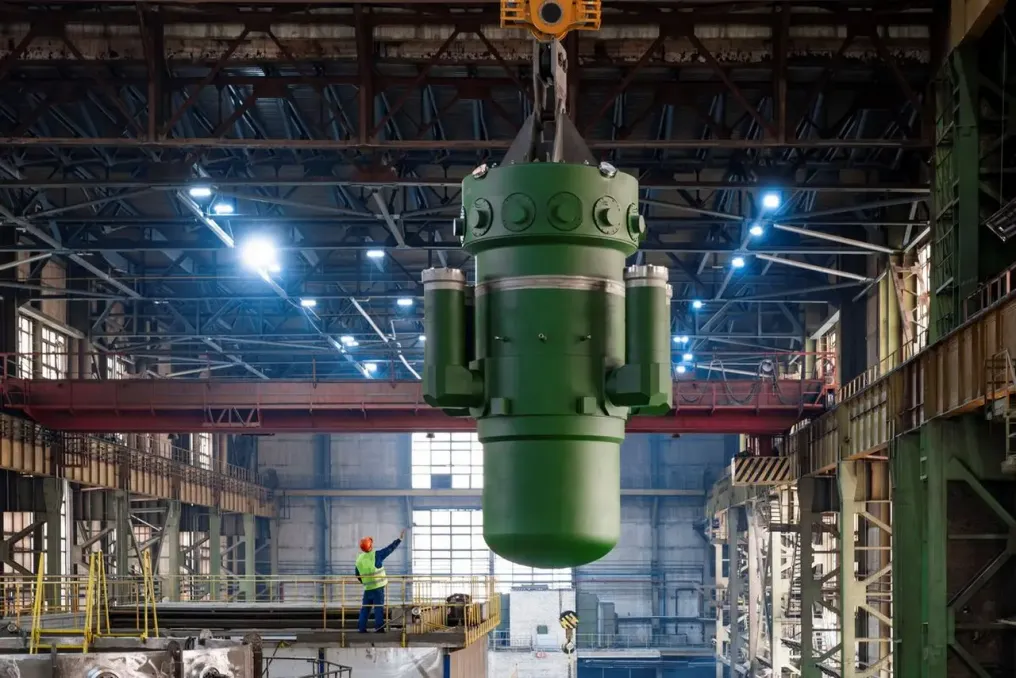 Rosatom yangi suvsiz energiya bloki uchun reaktor moduli ishlab chiqardi
