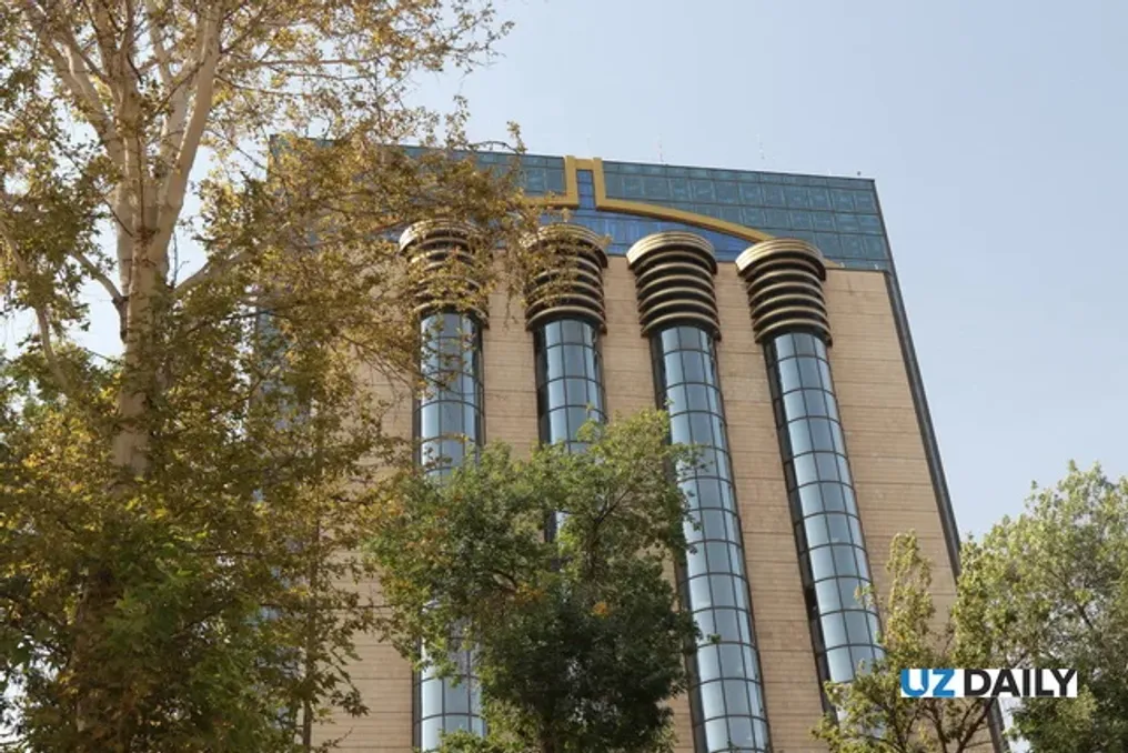 Banco Central do Uzbequistão atualizará as regras da areia regulatória para testes de serviços financeiros