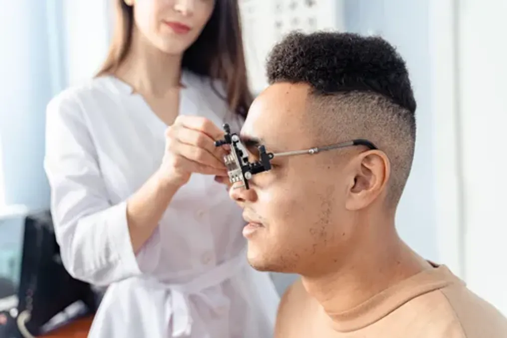 World Retina Week: The Importance of Early Eye Examinations to Prevent Vision Loss