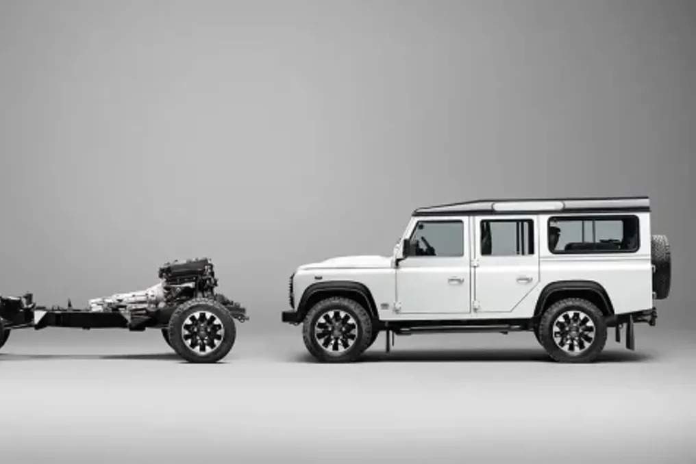 Land Rover Classic Defenderni 405 ot gülli dvigateli bilan dizeldan konvertatsiya qiladi