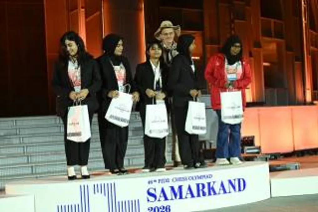 FIDEning 46-uyumchi Jahon shaxmat olimpiadasi yopilish marosimi Samarqandda boʻlib oʻtmoqda