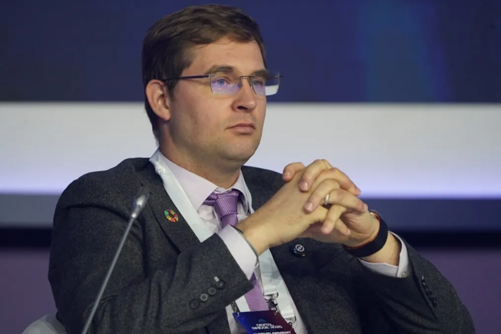 Timur Turlov, empresário cazaque, foi eleito presidente da Federação Internacional de Xadrez (FIDE)