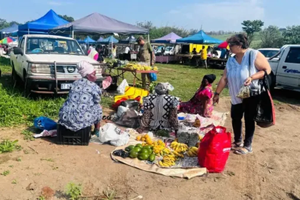 Market vendors in Tongaat face difficulties due to temporary trading location