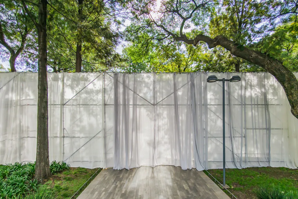 Pavilhão El Muro, projetado por ARQLIQ e Entremeios Arquitetura, vence concurso para Festival MEXTRÓPOLI 2026
