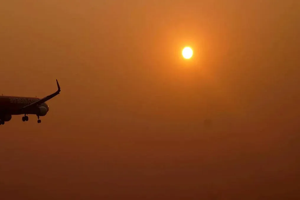 Índia considera rota através da China para companhias aéreas após fechamento do espaço aéreo do Paquistão