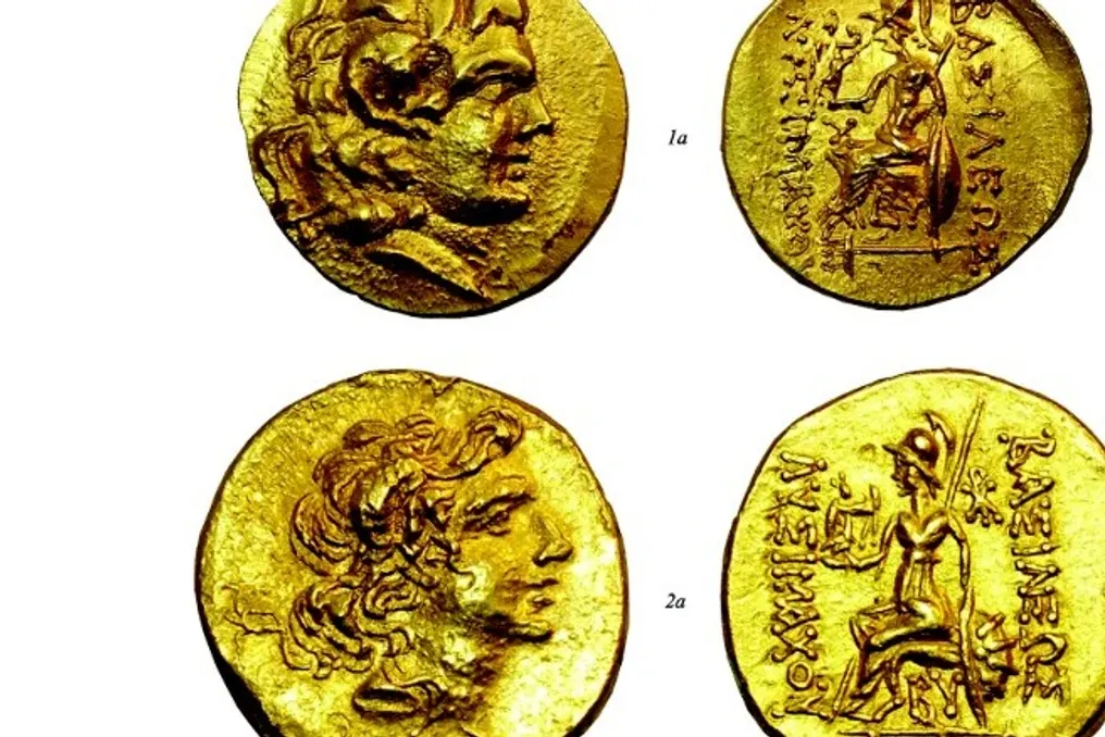 क्रास्नोडार क्षेत्र में मेओट सैन्य कब्रिस्तान में सोने का स्टेटर और पेंटाग्राम के साथ कंफ़ार मिला