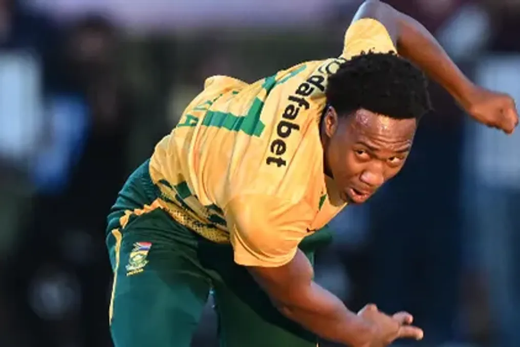 Proteas decidiu jogar com a bola no início após atraso na partida contra a Austrália em Portcheffsloot