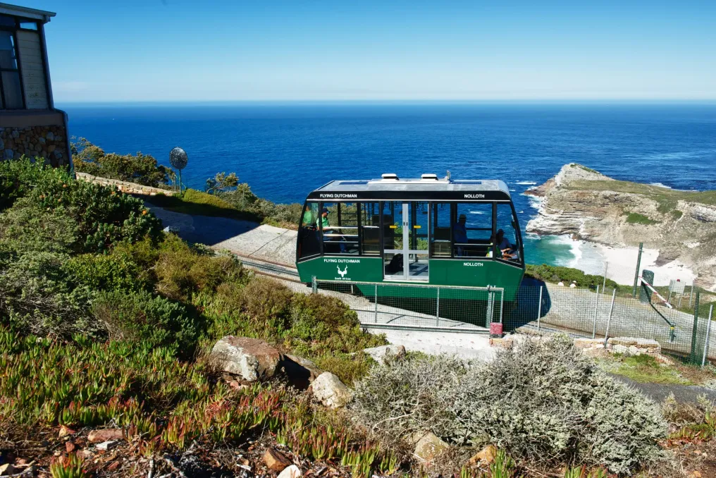 Teleférico Flying Dutchman volta a operar em Cape Point após modernização