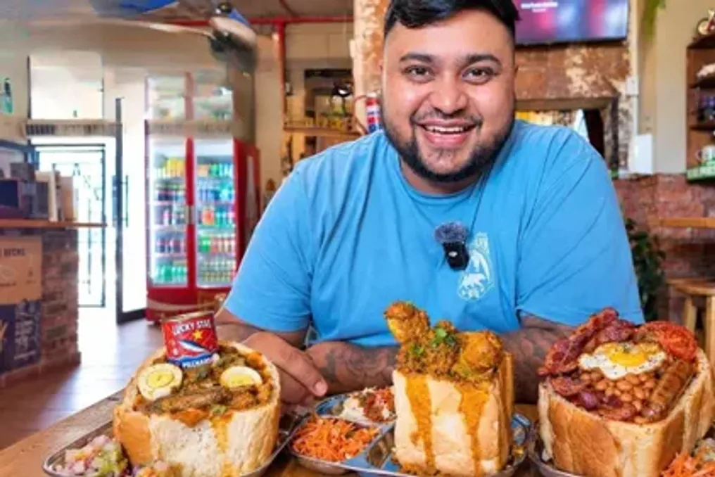 Restaurante em Durban atrai atenção com pratos únicos, incluindo biryani banha