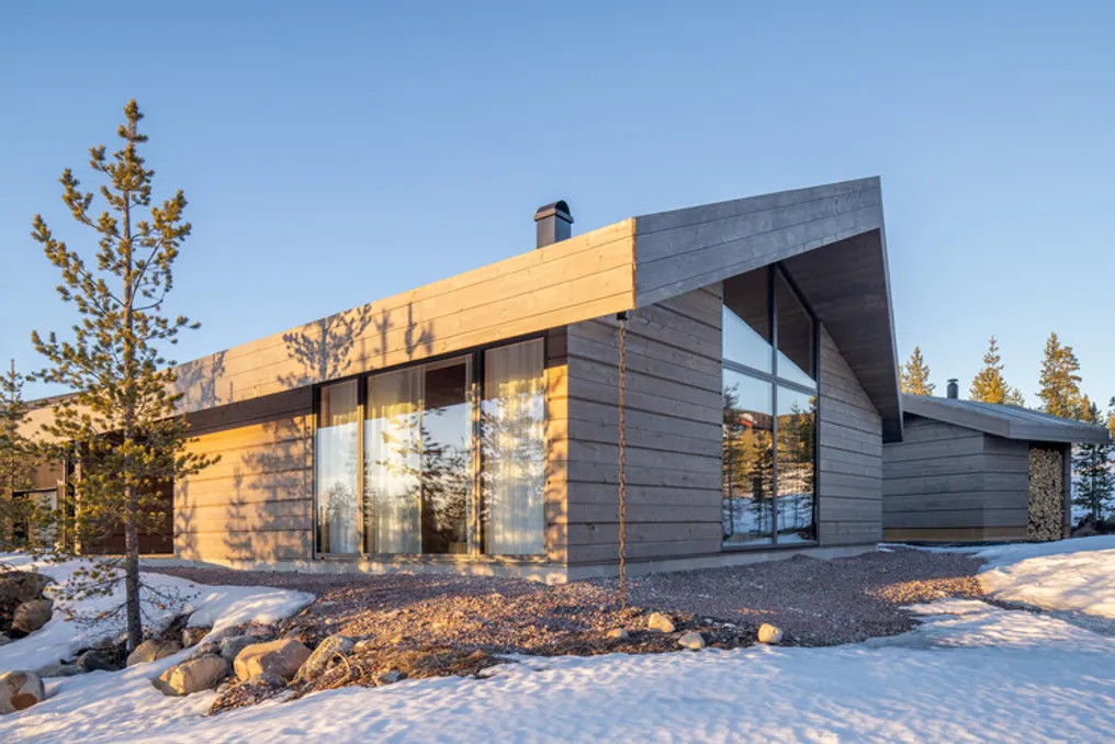 Claesson Koivisto Rune Architects' Van Peborgh Lodge Project: Contemporary Cabin in Sweden