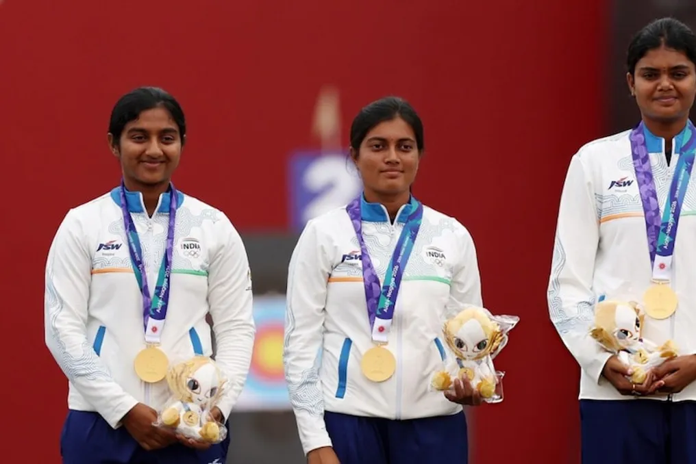 Taniparti Chikita de Telangana Conquista Duas Medalhas de Ouro no Campeonato Asiático de Tiro com Arco