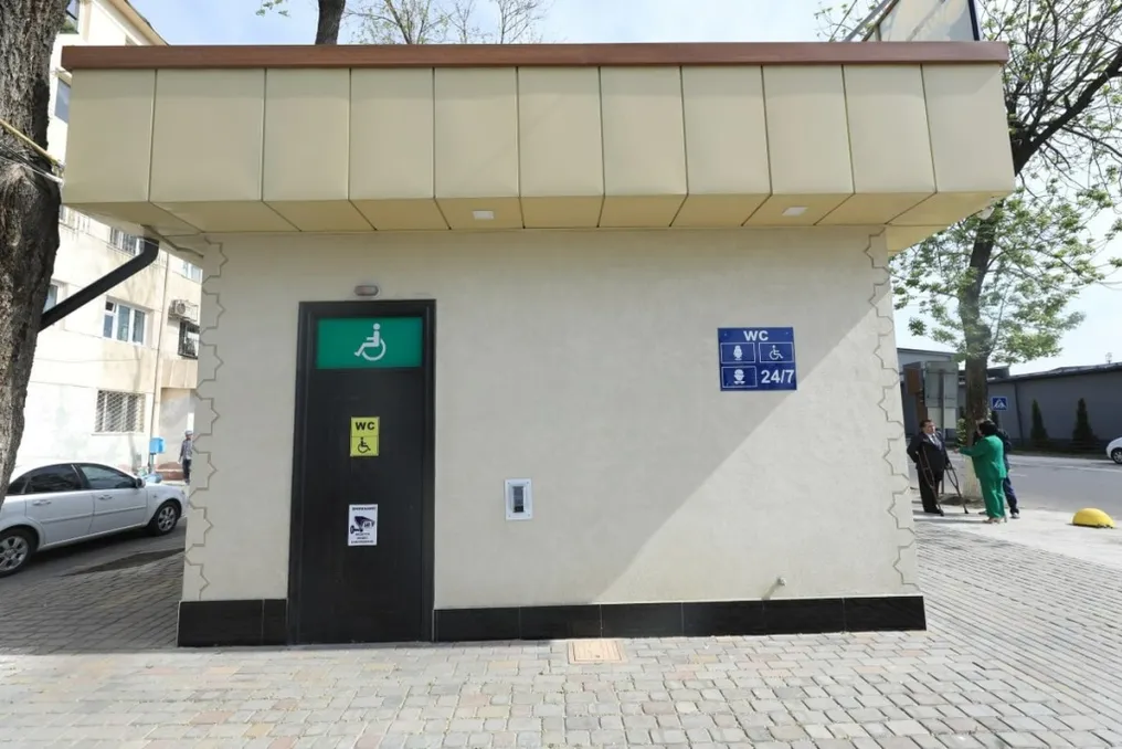 One hundred new public toilets are planned for installation in the center and tourist areas of Tashkent