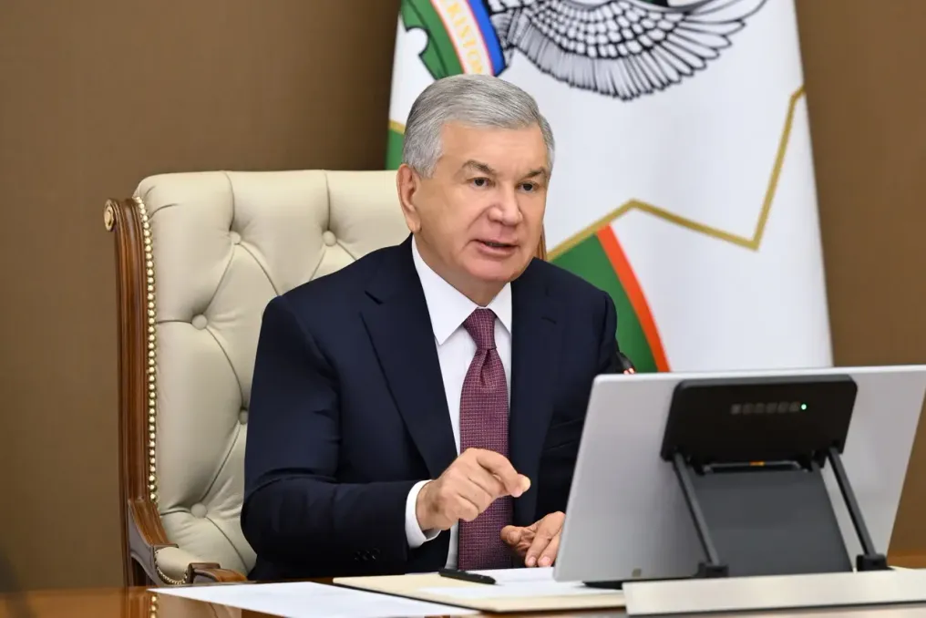 Mirziyoyev ordenou expandir o apoio às famílias vulneráveis do Uzbequistão