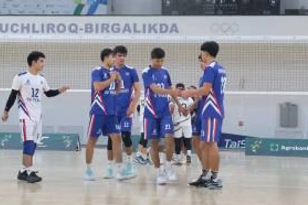 Começaram os jogos da Copa do Uzbequistão entre as equipes femininas e masculinas de voleibol