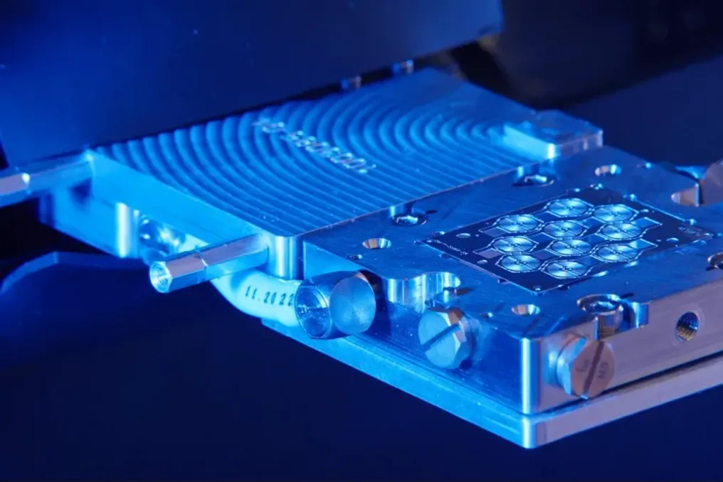 US Startup Uses Artificial Intelligence to Create Microscopic Devices
