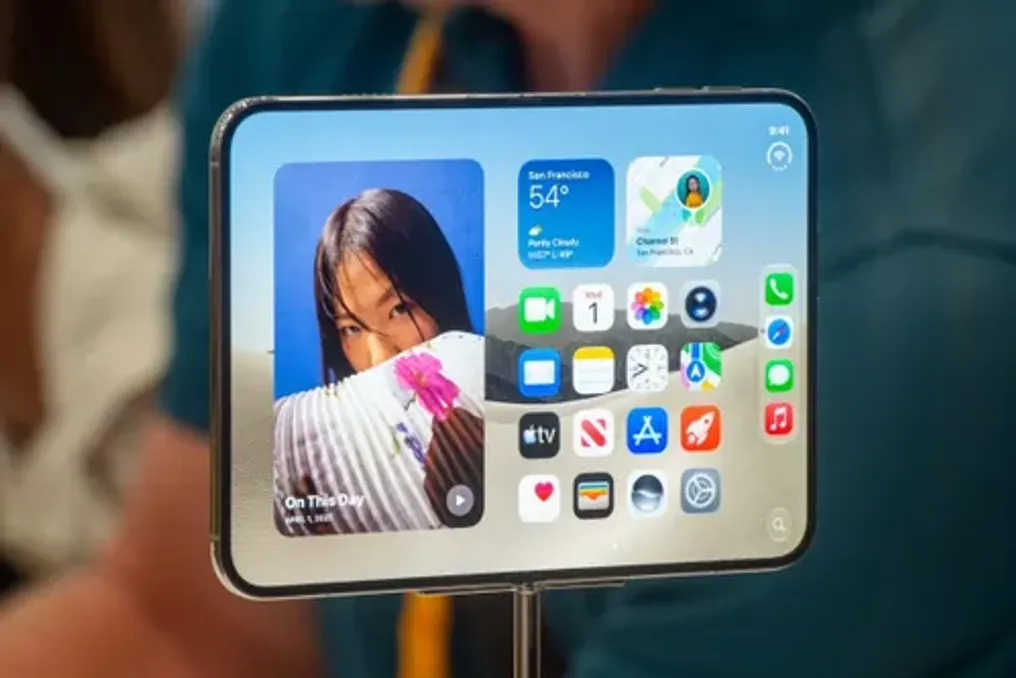 Обзор iPhone Duo: анализ цены и конкурентных преимуществ первого складного устройства Apple