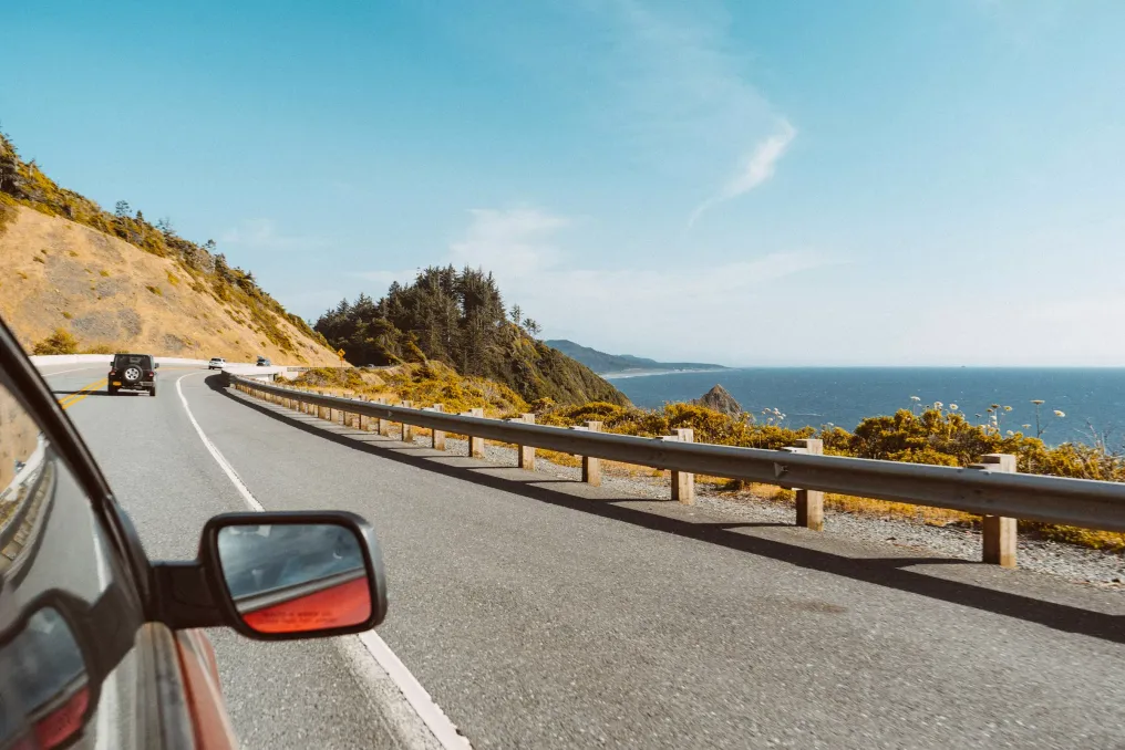 Cinco maneiras de economizar combustível e aumentar a eficiência do combustível do carro