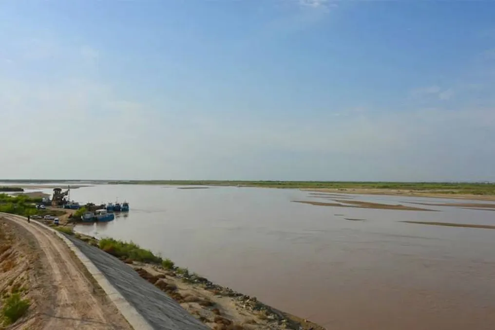 उज़्बेकिस्तान के जल संसाधन मंत्रालय ने अमू दरिया में पानी के स्तर में गिरावट को मौसमी प्रक्रिया बताया