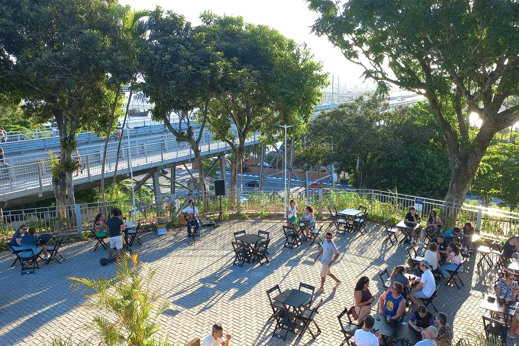 Previsão do tempo para Florianópolis indica dias de sol entre nuvens e queda de temperatura no final de semana