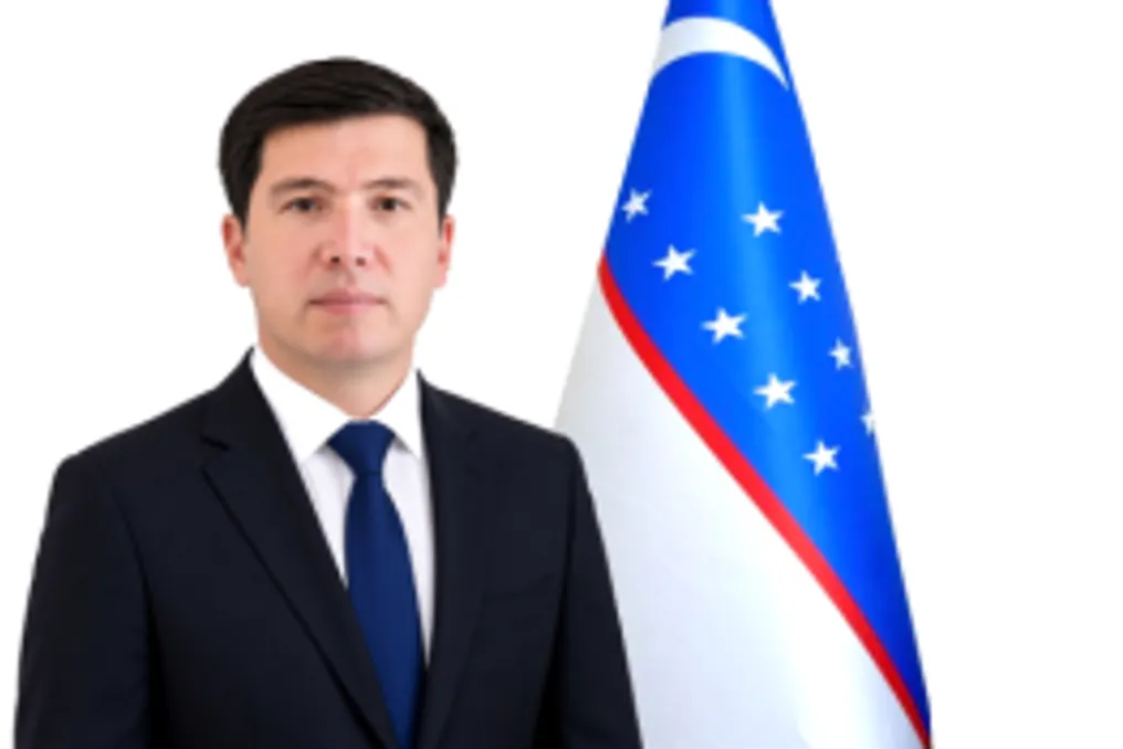 Jasur Safarov defends his dissertation in medical sciences with a Doctor of Philosophy degree