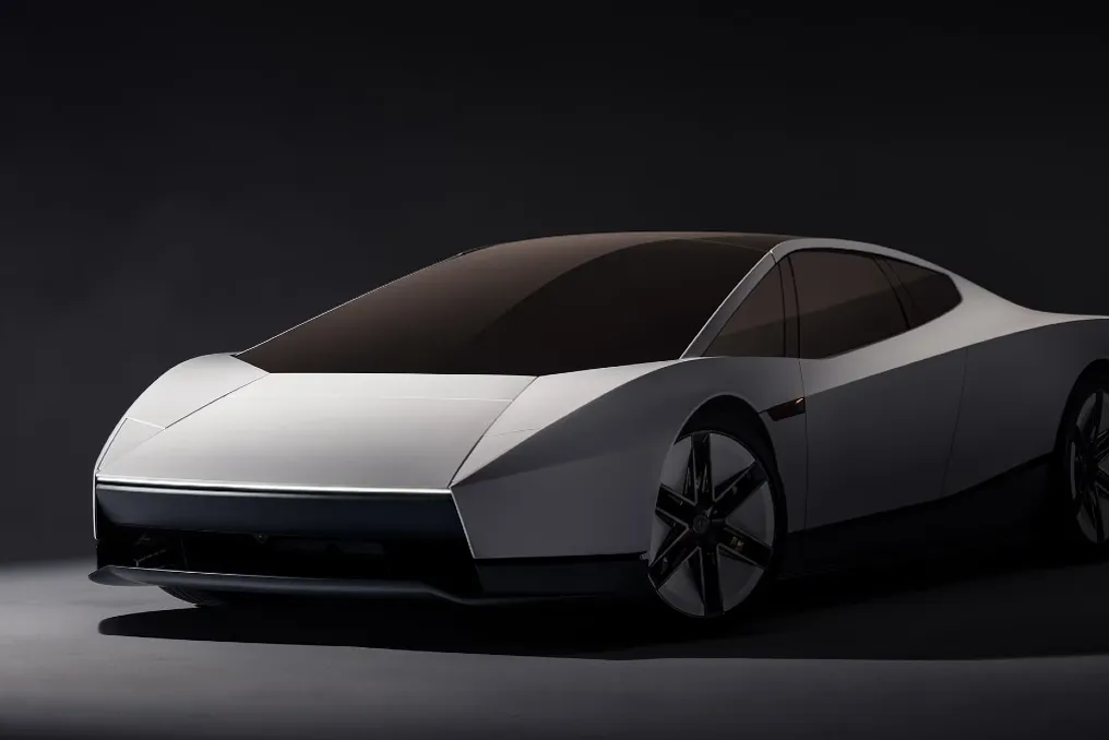 Tesla Roadster demonstra truques acrobáticos; novo modelo esportivo elétrico apresentado