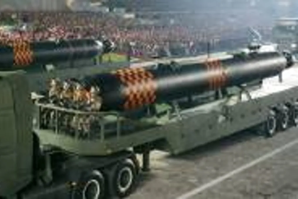 Shimoliy Koreya sunʼiy intellekt yordamida maqsadlarni aniqlash funksiyasiga ega yangi torpedani namoyish etdi