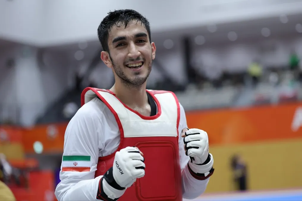Amirmohammad Haghighatshenas conquistou medalha de ouro em Taekwondo Paralímpico nos Jogos Asiáticos