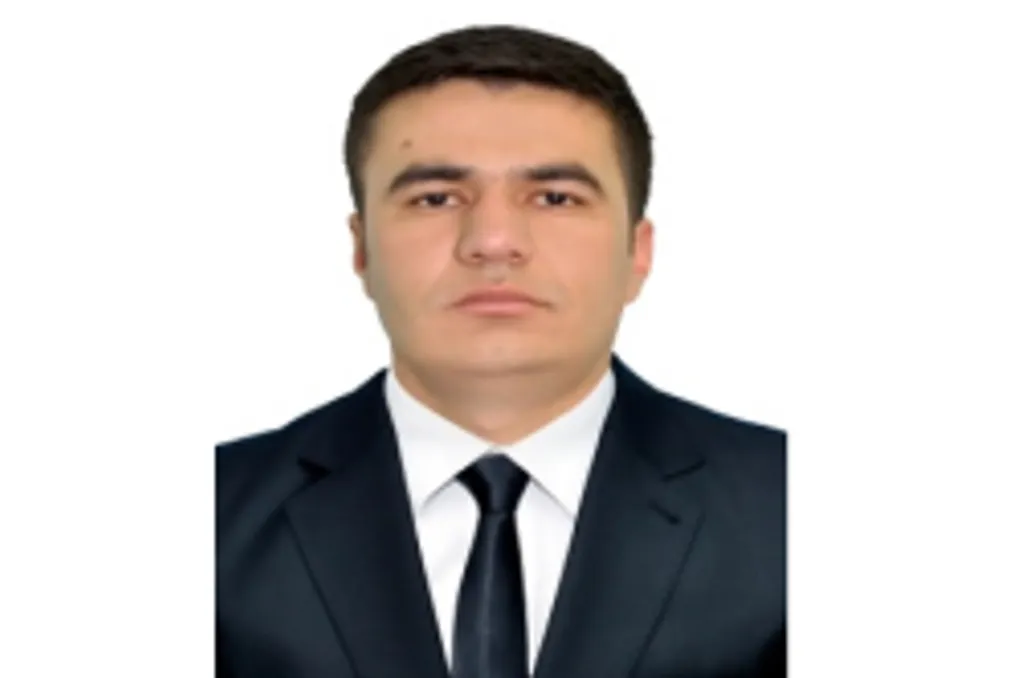 Учқун Беглаев защитил докторскую диссертацию по экономическим наукам