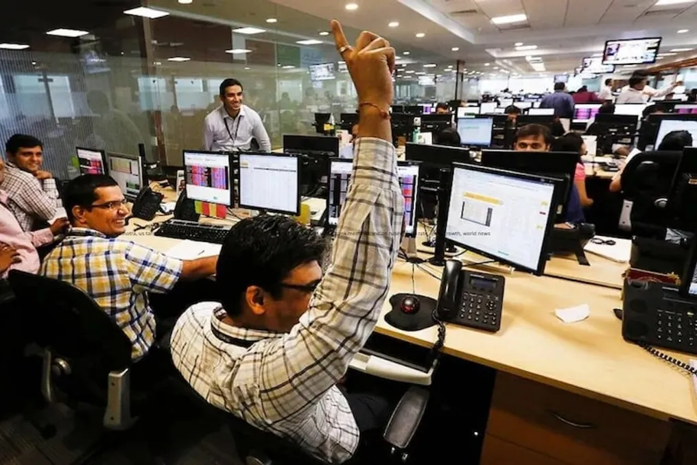 Antes do IPO, ações da Reliance mostram forte crescimento, índice Sensex sobe 800 pontos