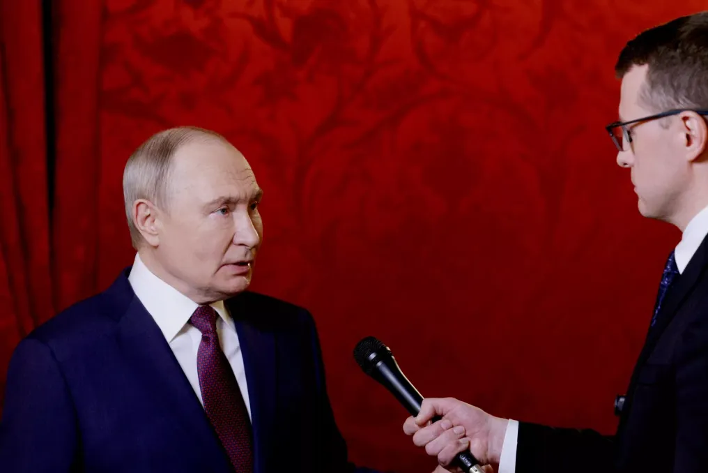 Putin declara que a Rússia está pronta para negociações trilateralistas em prol da paz duradoura
