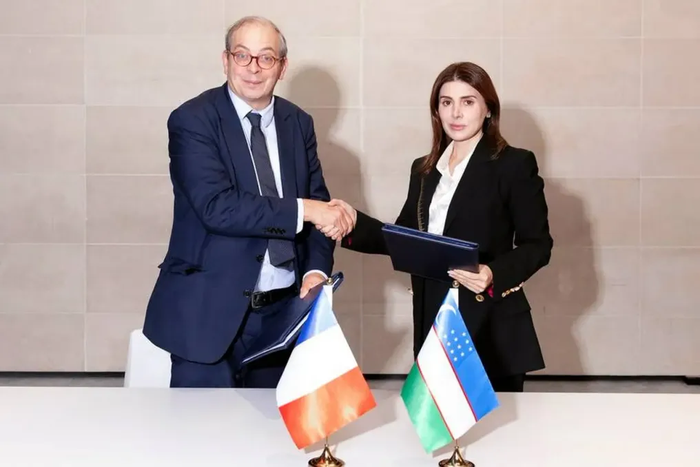 Uzbequistão e Centro Pompidou assinam acordo de cooperação cultural