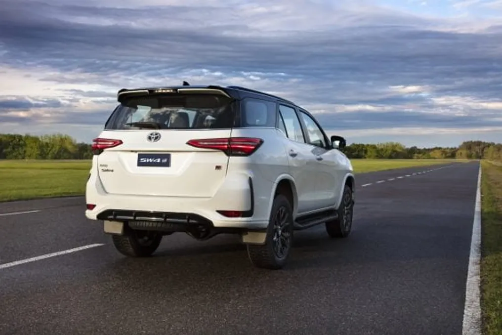 Toyota offers discounts of up to R$ 54.6 thousand on SUVs and Corolla until the end of October
