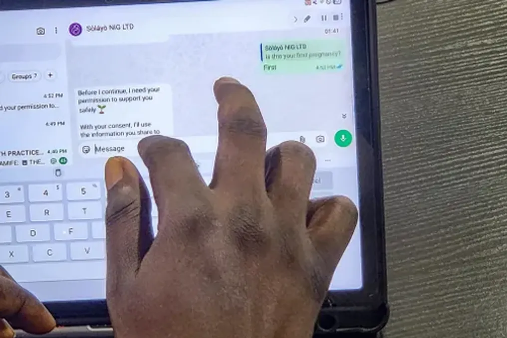 WhatsAppdagi sunʼiy intellekt hamrohoni homilador ayollarga murakkab savollarga javob beradi