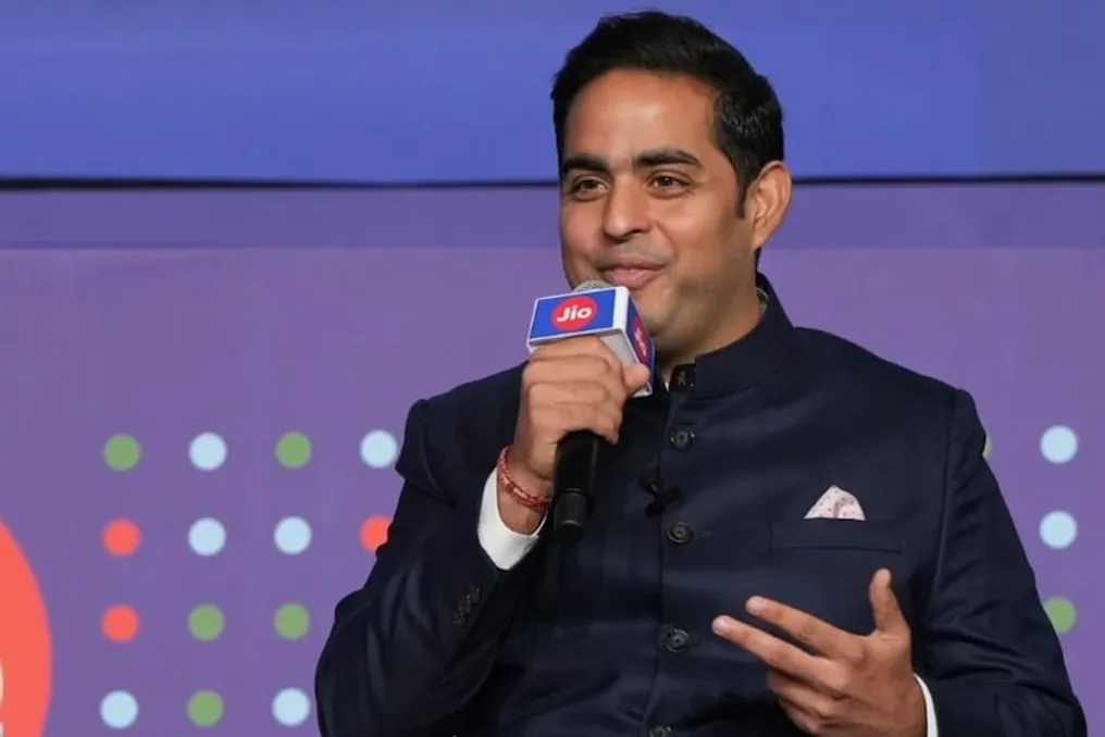 IPO Jio Platform привлек заявки более чем на 1,38 млн и получил подписку на сумму 7,4 лакхароров рупий