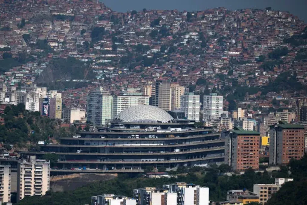 Detento com problemas cardíacos morre em prisão na Venezuela; observatório denuncia falhas na assistência médica