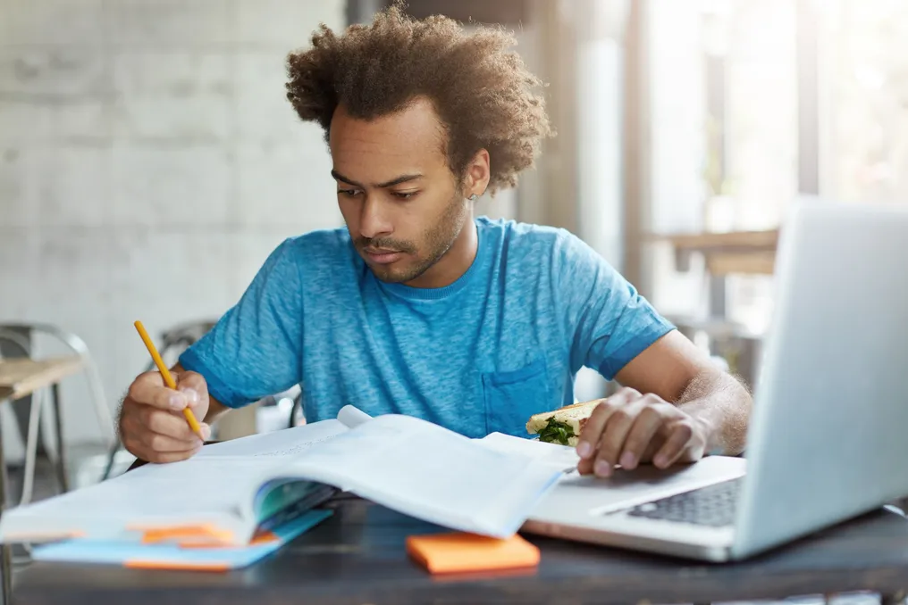 Dicas para se preparar para as séries de exames Fuvest, Enem e Unesp em novembro