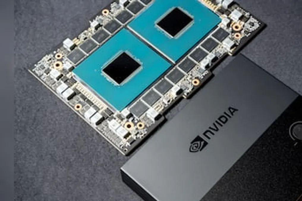 Empresa de IA AM Intelligence capta financiamento de US$ 3 bilhões para pedido de chips da Nvidia