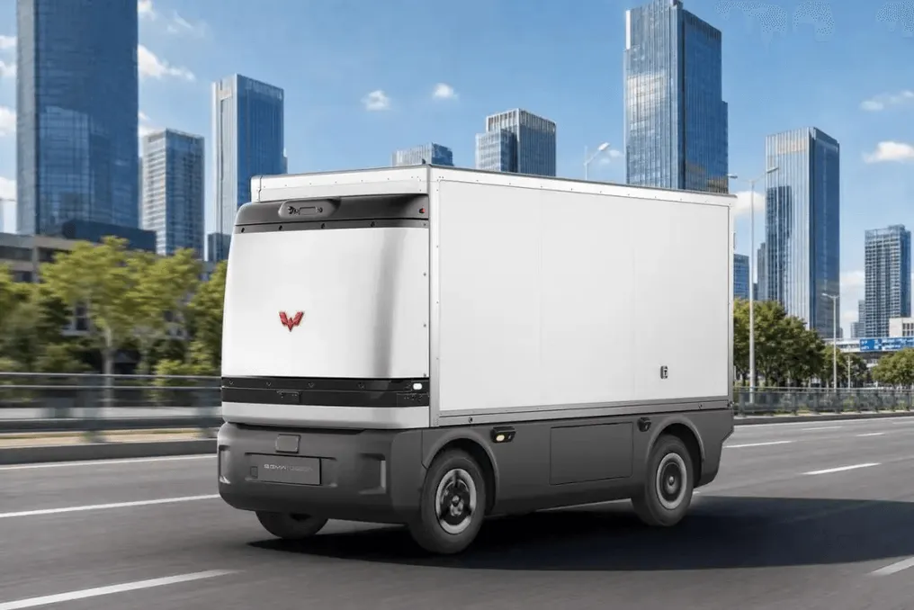 SAIC-GM-Wuling представила свой первый беспилотный логистический транспорт для доставки последней мили